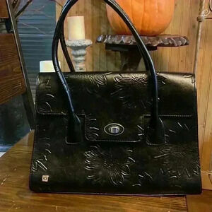 Diva black woman’s handbag.